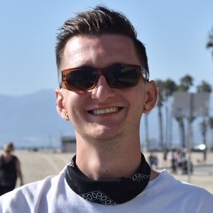 Meet your Posher, Shone